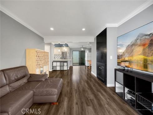 1018 E La Habra , La Habra, CA