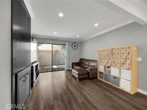 1018 E La Habra , La Habra, CA