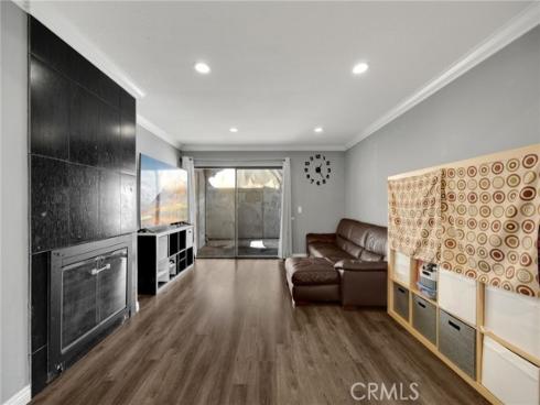 1018 E La Habra , La Habra, CA