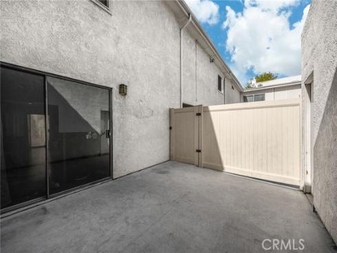 1018 E La Habra , La Habra, CA