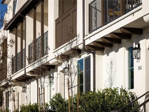 760 N Orange Street, La Habra, CA