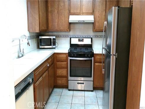527 S Walnut 3 , La Habra, CA