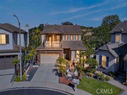 1820 W Demaret Court, La Habra, CA