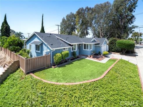 2660 Woodbrier , La Habra, CA