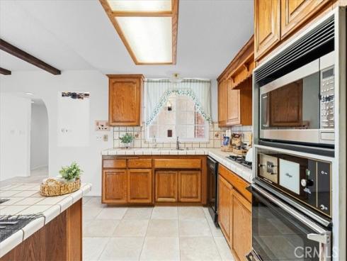 2501 W Cajon Drive, La Habra, CA