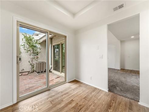 1074 E La Habra , La Habra, CA