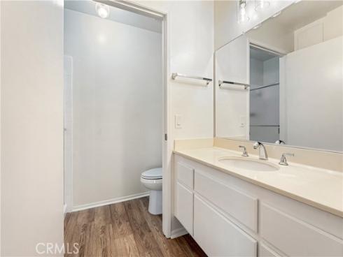 1074 E La Habra , La Habra, CA
