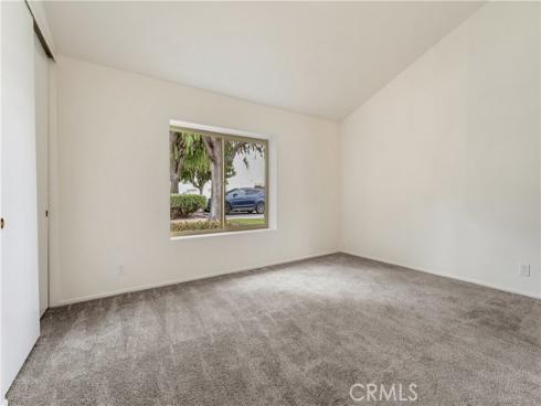 1074 E La Habra , La Habra, CA