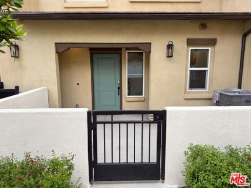 285 Vista 62 Drive, La Habra, CA