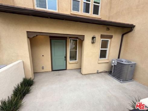285 Vista 62 Drive, La Habra, CA