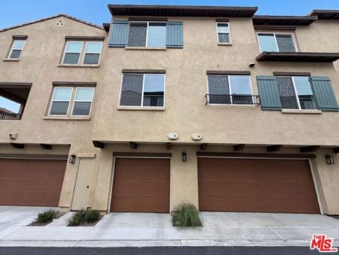 285 Vista 62 Drive, La Habra, CA