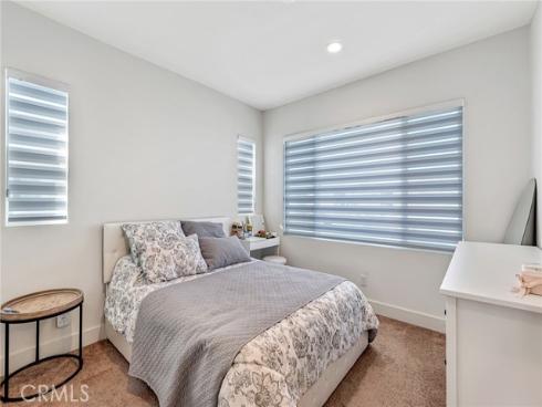 149 E Knox , La Habra, CA