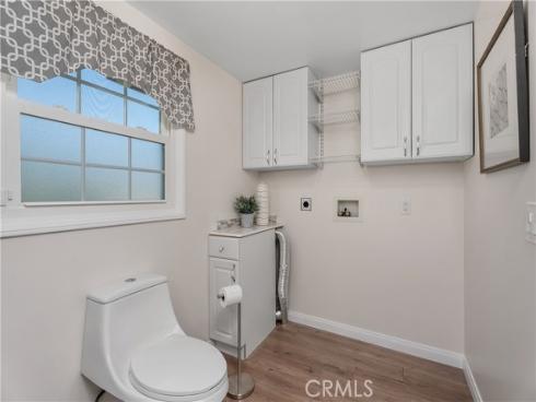 140 E Greenwood , La Habra, CA