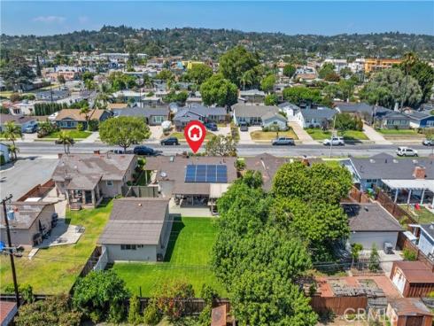 140 E Greenwood , La Habra, CA