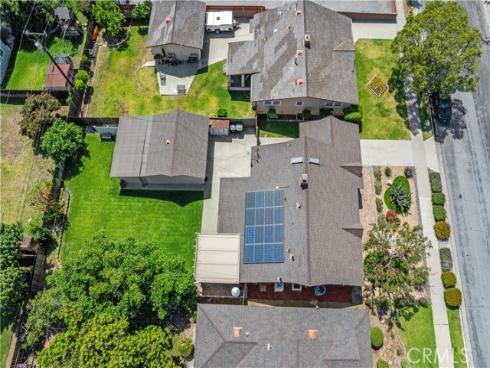 140 E Greenwood , La Habra, CA