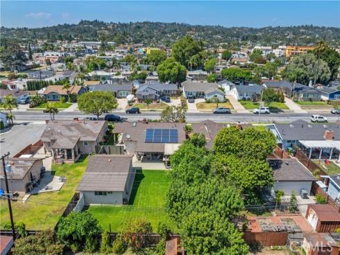 140 E Greenwood , La Habra, CA