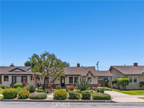140 E Greenwood  , La Habra, CA