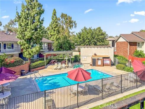985 S Idaho  40  Street, La Habra, CA