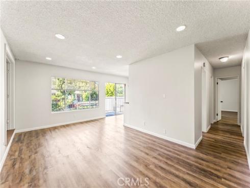 985 S Idaho 40 Street, La Habra, CA