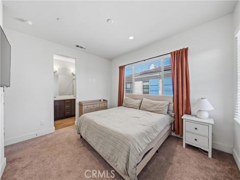 205 S Paige Ln , La Habra, CA