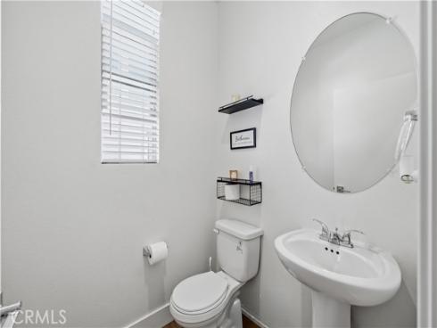 205 S Paige Ln , La Habra, CA
