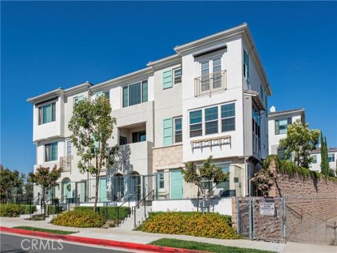 205 S Paige Ln , La Habra, CA