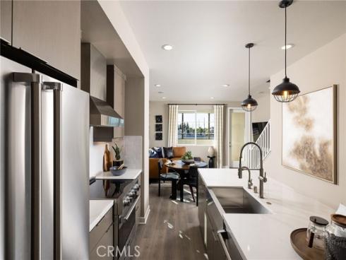 166 E Whittier Boulevard, La Habra, CA