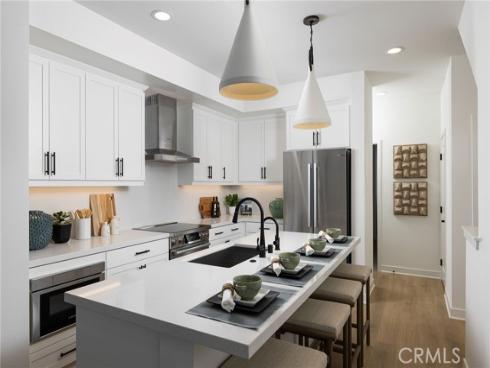 164 E Whittier   Boulevard, La Habra, CA