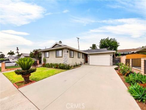 1821  Verdugo   Avenue, La Habra, CA