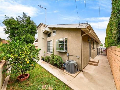 1821  Verdugo   Avenue, La Habra, CA