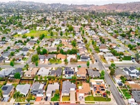 1821  Verdugo   Avenue, La Habra, CA