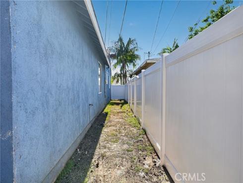 220 S Dexter Street, La Habra, CA