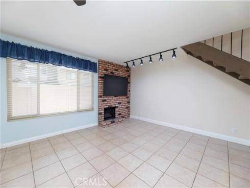590 Magnolia , La Habra, CA