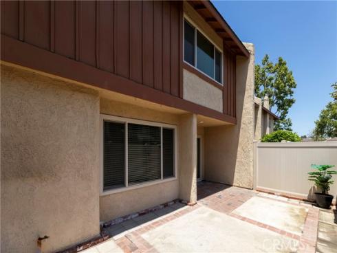 590 Magnolia , La Habra, CA