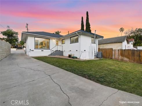 307 S Hillcrest , La Habra, CA