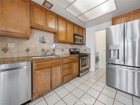 222 Kensington Lane, La Habra, CA
