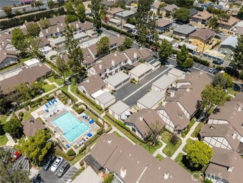 222 Kensington Lane, La Habra, CA