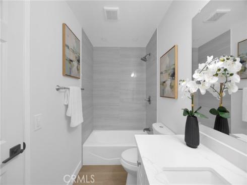 605 N Bedford  , La Habra, CA