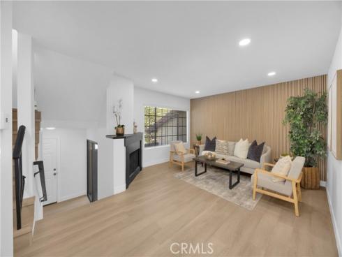 605 N Bedford  , La Habra, CA