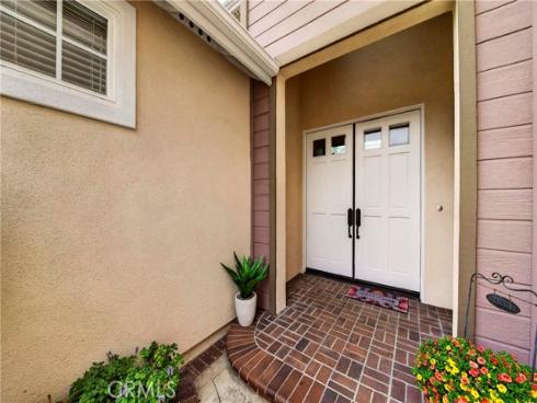 1360 W Player , La Habra, CA