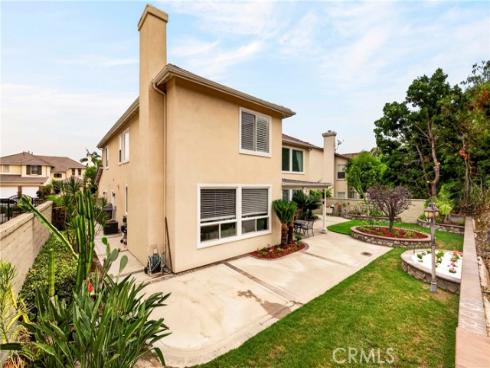 1360 W Player , La Habra, CA