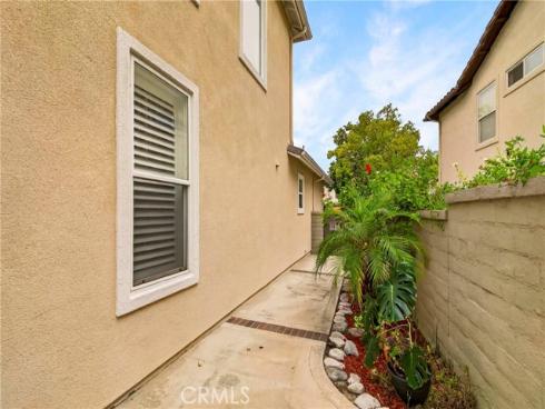 1360 W Player , La Habra, CA