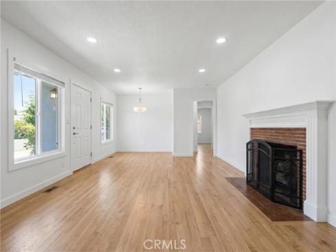 200 E Pinehurst  , La Habra, CA