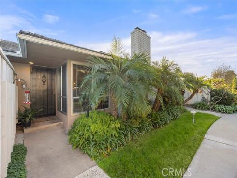 945  Glencliff  , La Habra, CA