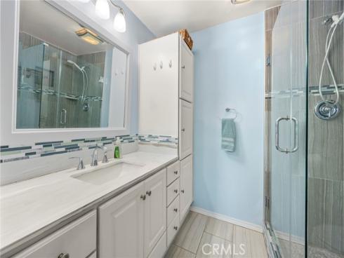 945  Glencliff  , La Habra, CA