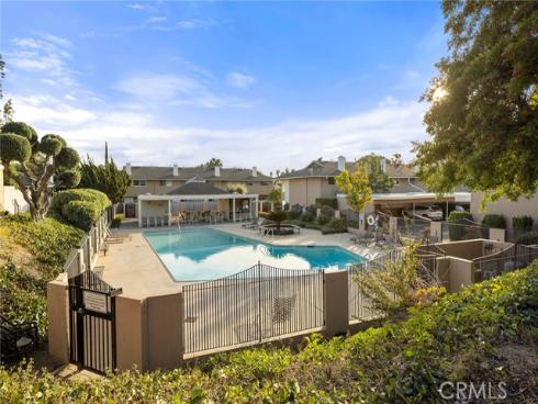 945  Glencliff  , La Habra, CA