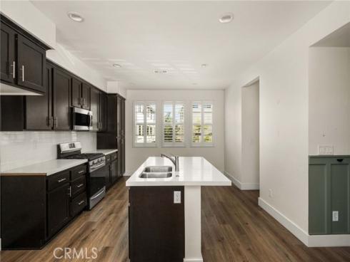 123 E Knox  , La Habra, CA