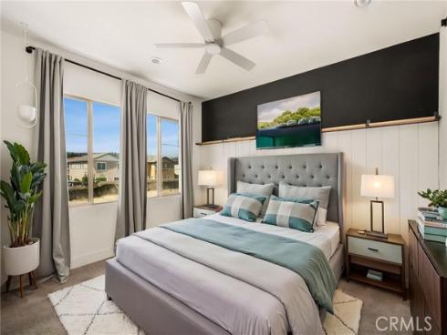 123 E Knox  , La Habra, CA