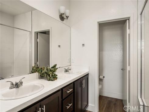 123 E Knox  , La Habra, CA