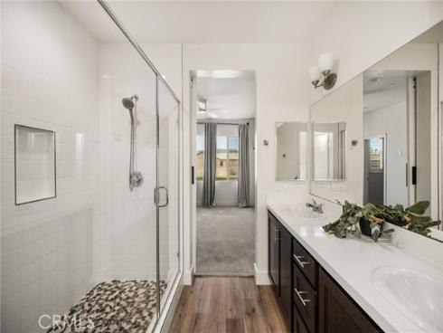 123 E Knox  , La Habra, CA